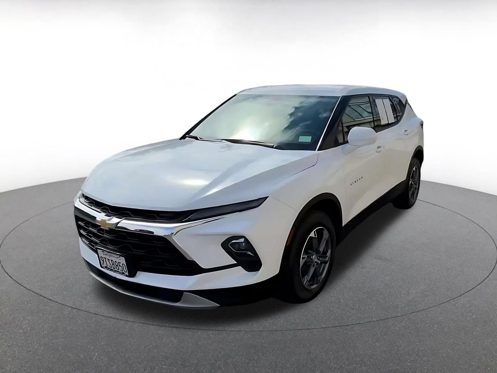 Thumbnail: 2025 Chevrolet Blazer - 5