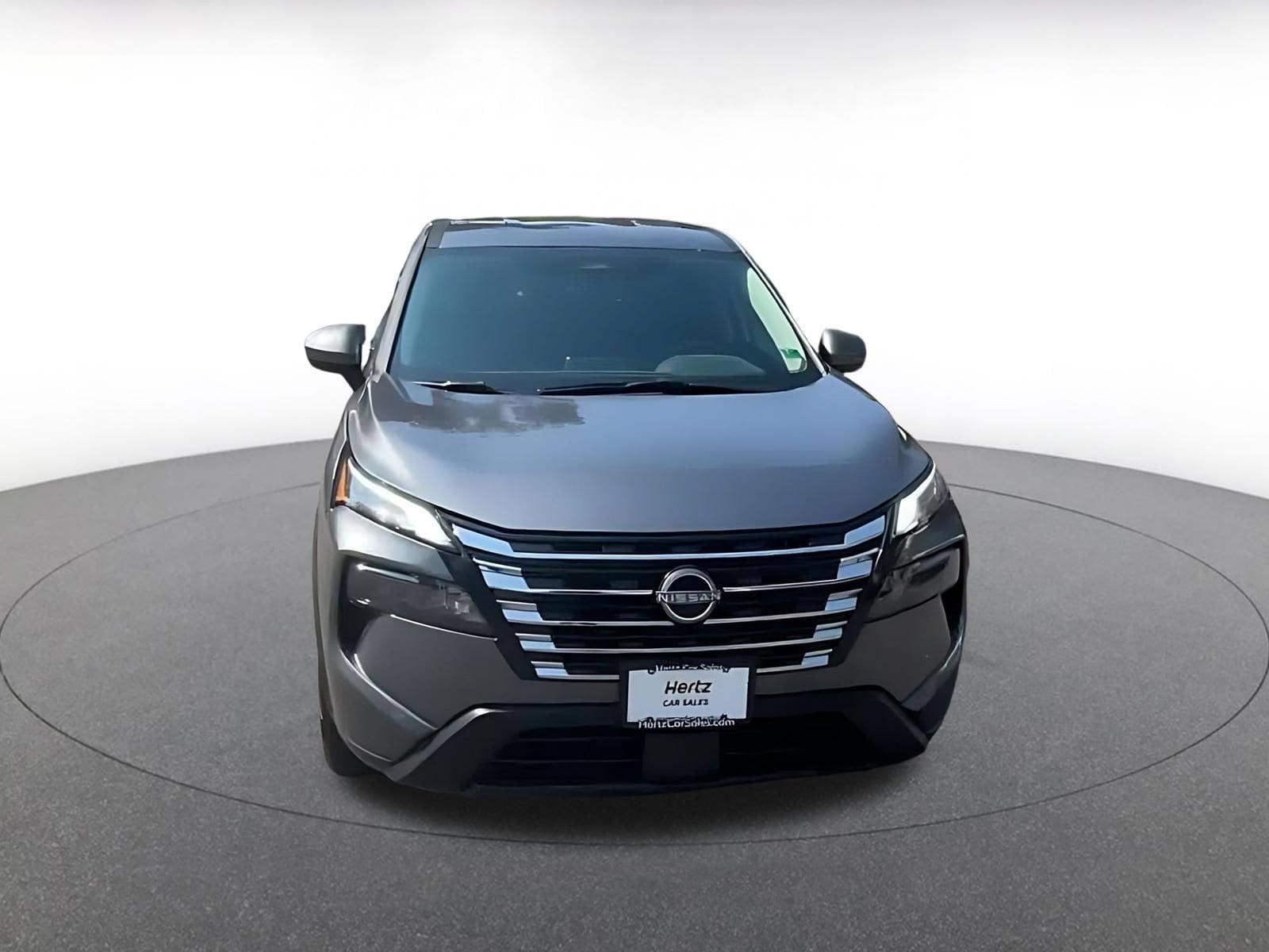 Thumbnail: 2025 Nissan Rogue - 4