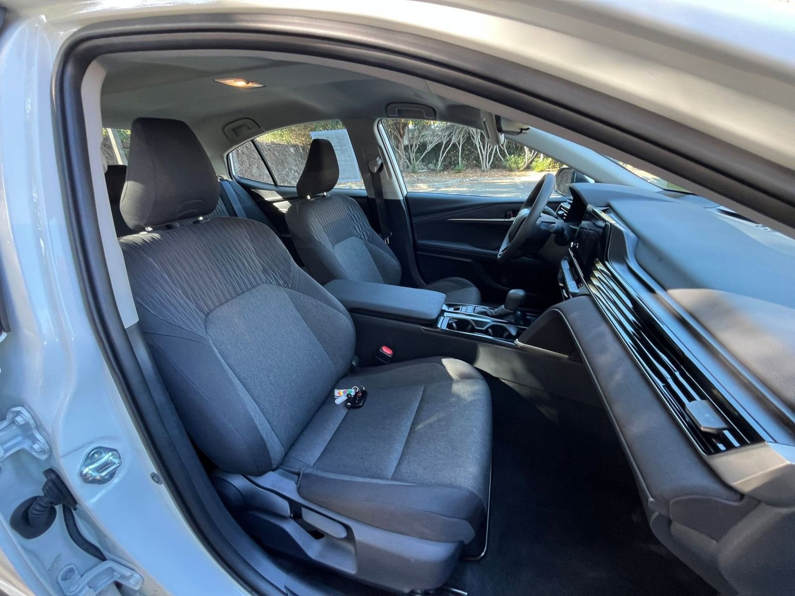 Thumbnail: 2025 Toyota Camry - 35