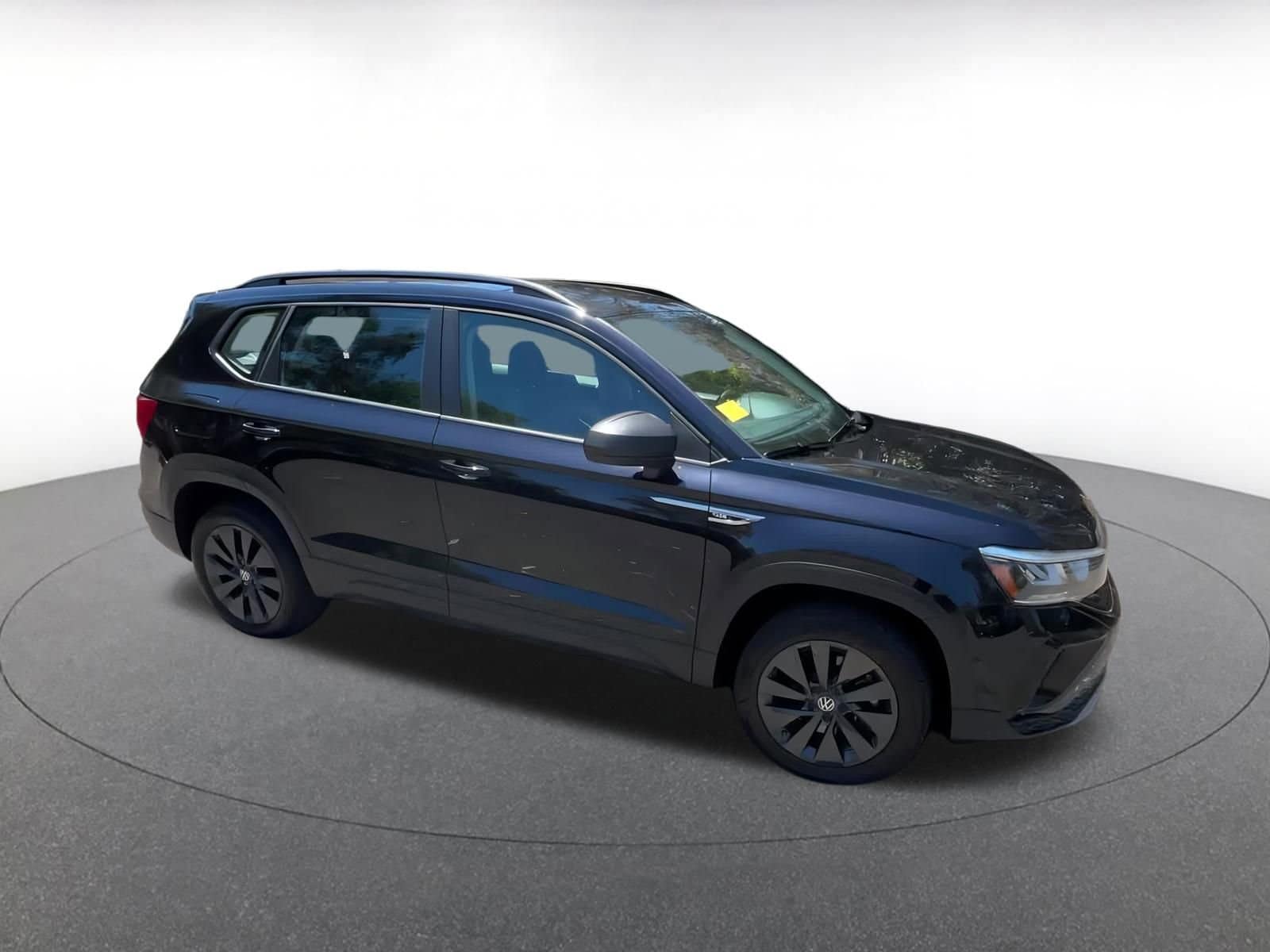 Thumbnail: 2024 Volkswagen Taos - 2