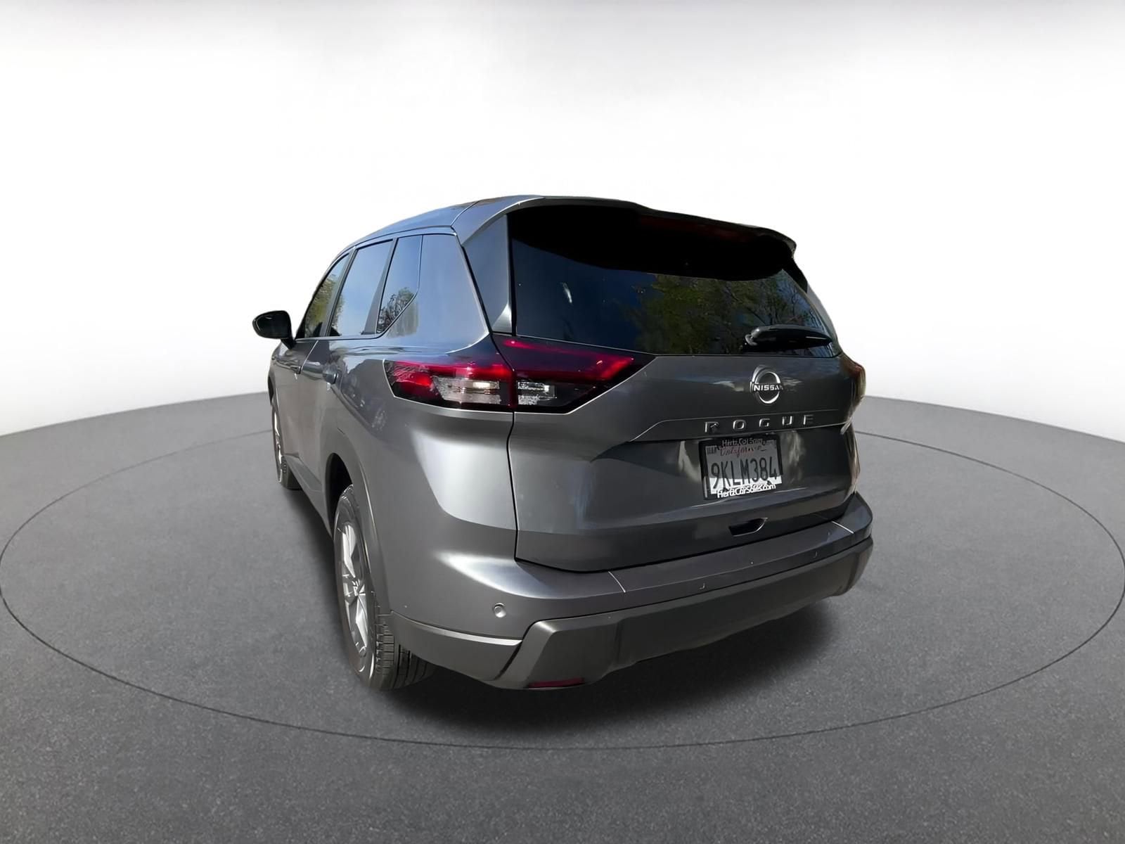 2024 Nissan Rogue S 9