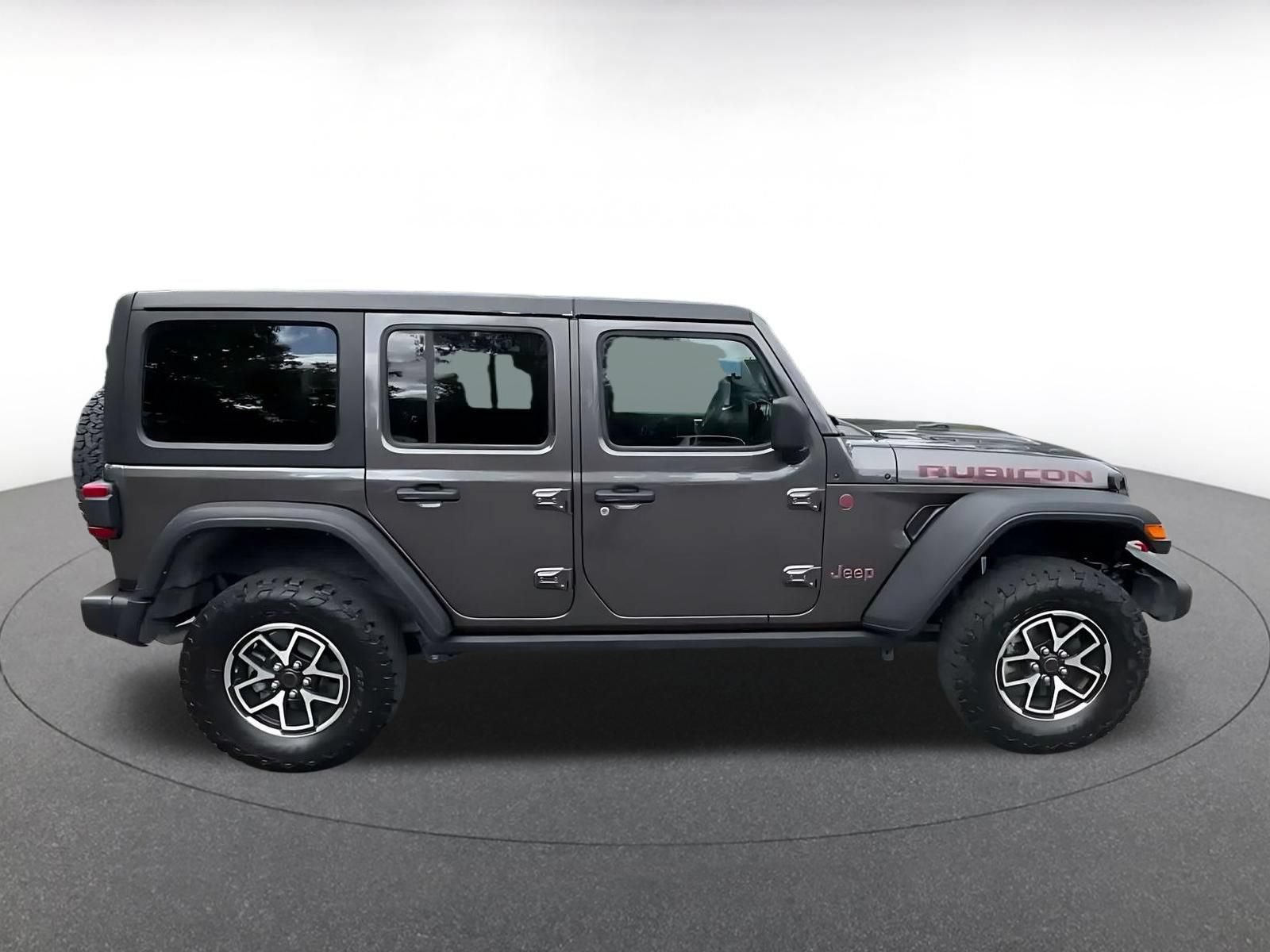 Thumbnail: 2025 Jeep Wrangler - 24