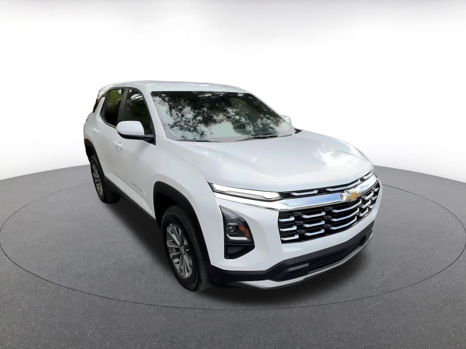 Thumbnail: 2025 Chevrolet Equinox - 3