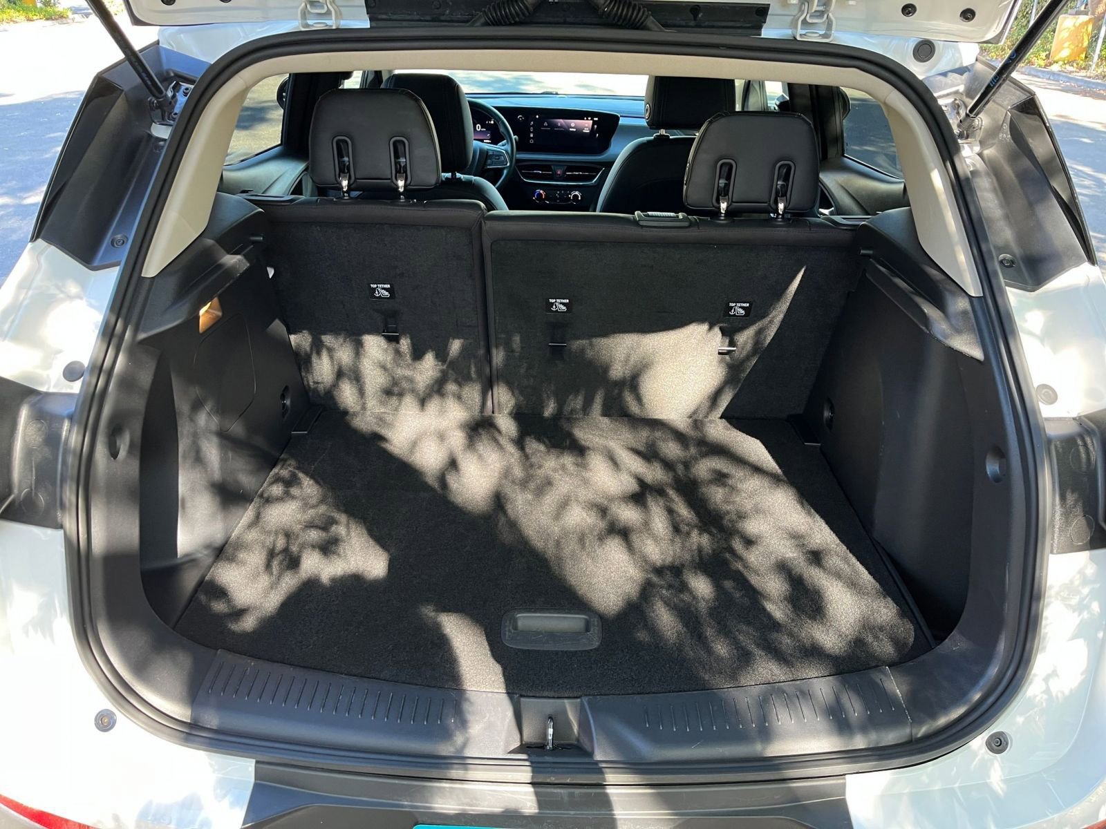 Thumbnail: 2025 Buick Encore GX - 29