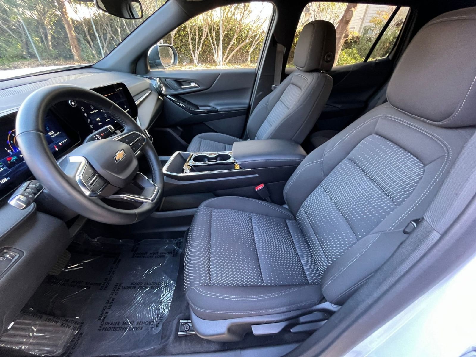 Thumbnail: 2025 Chevrolet Equinox - 25