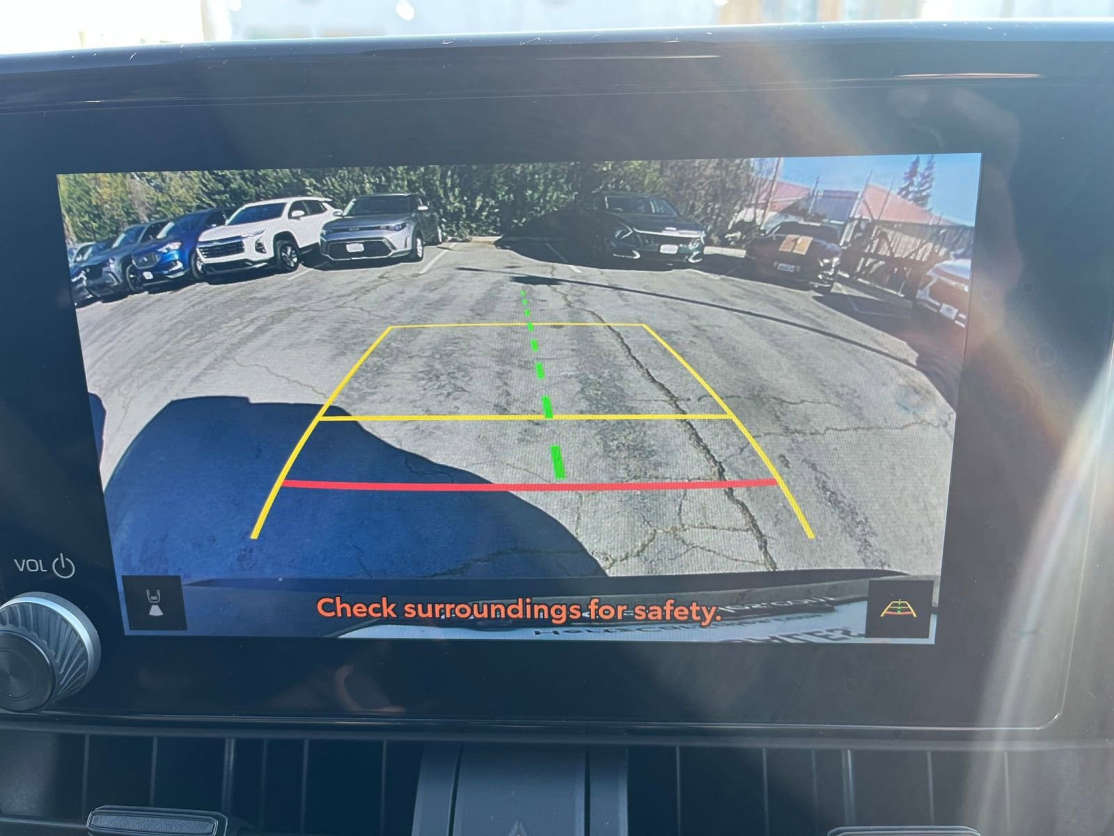 Thumbnail: 2025 Toyota RAV4 - 23