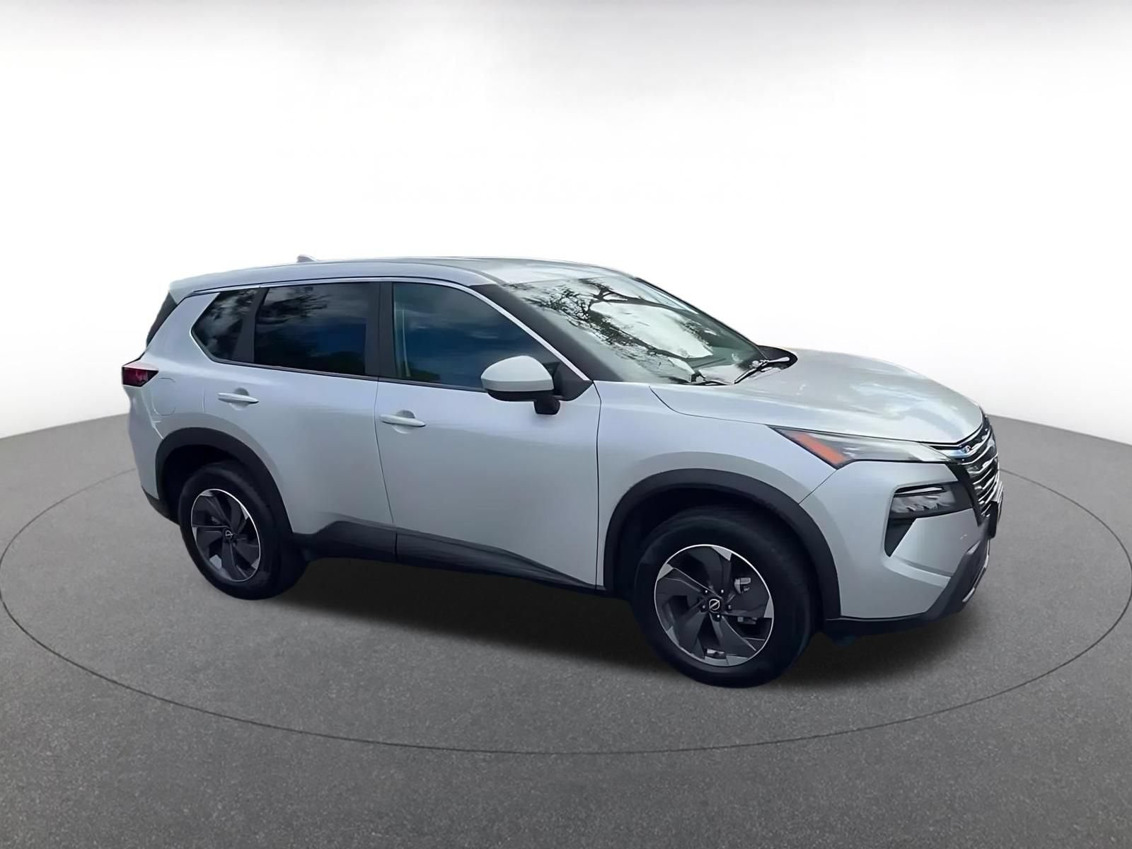 Thumbnail: 2025 Nissan Rogue - 2