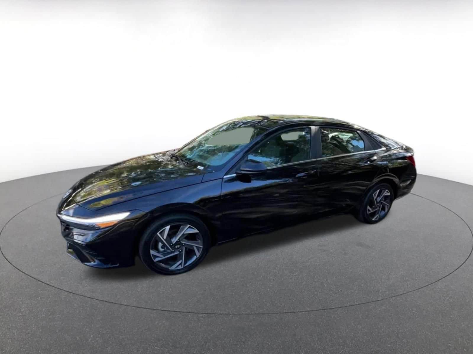 Thumbnail: 2025 Hyundai Elantra - 8