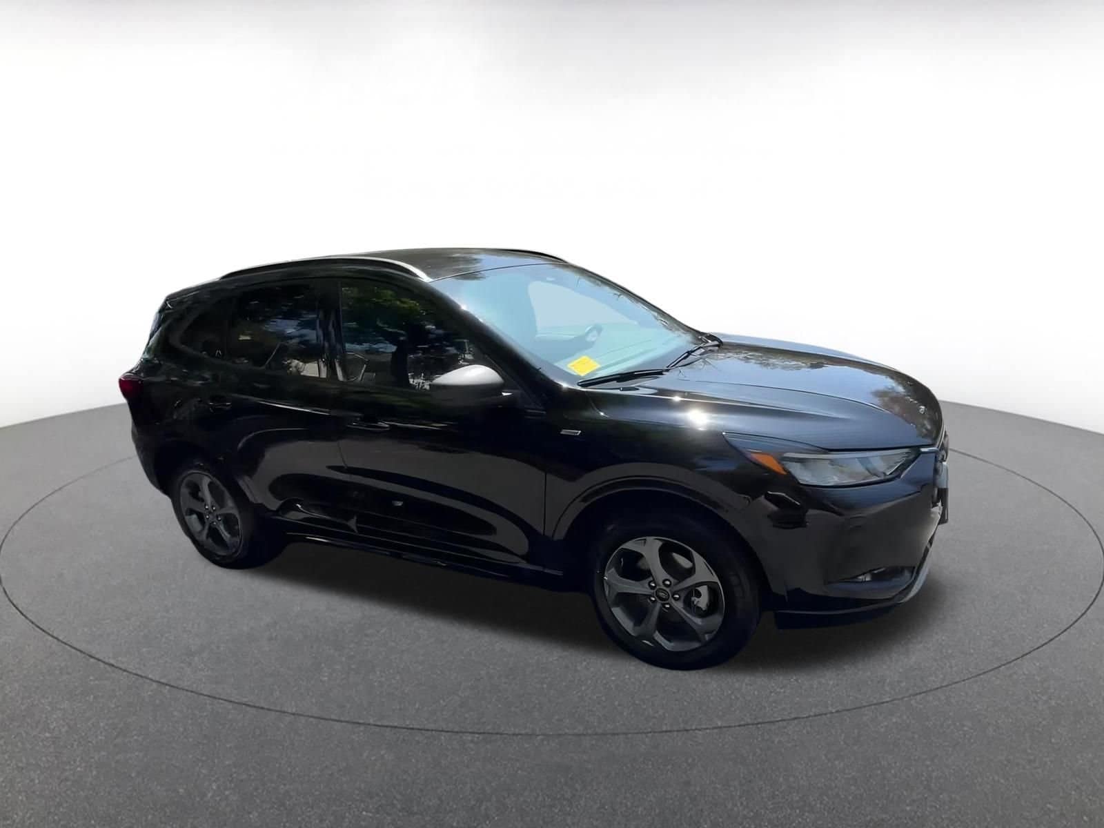 Thumbnail: 2024 Ford Escape - 2