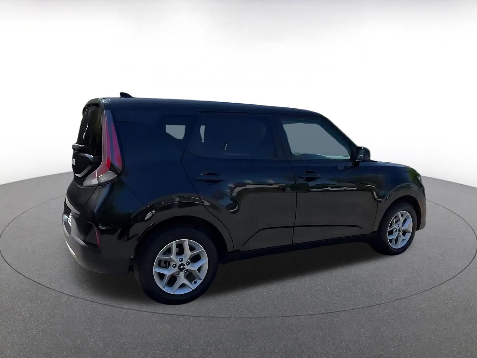 Thumbnail: 2025 Kia Soul - 15