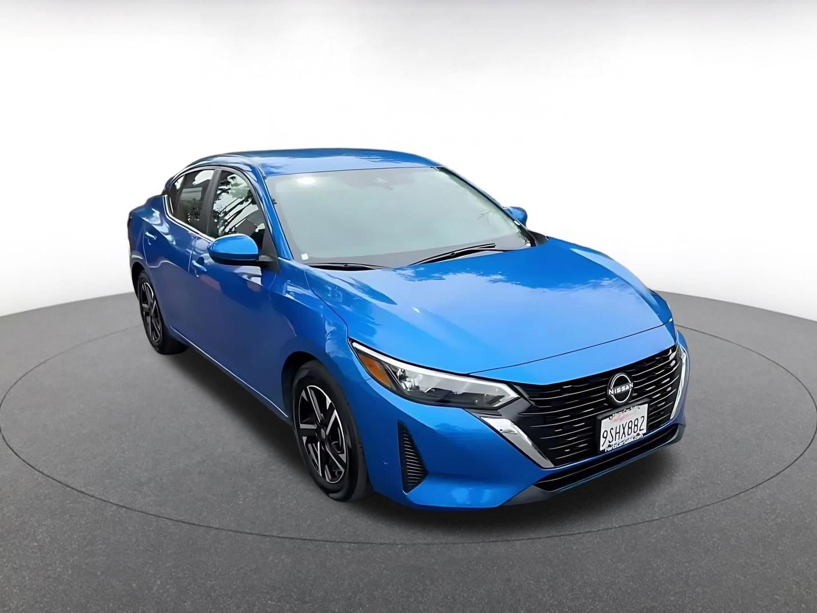 Thumbnail: 2025 Nissan Sentra - 3