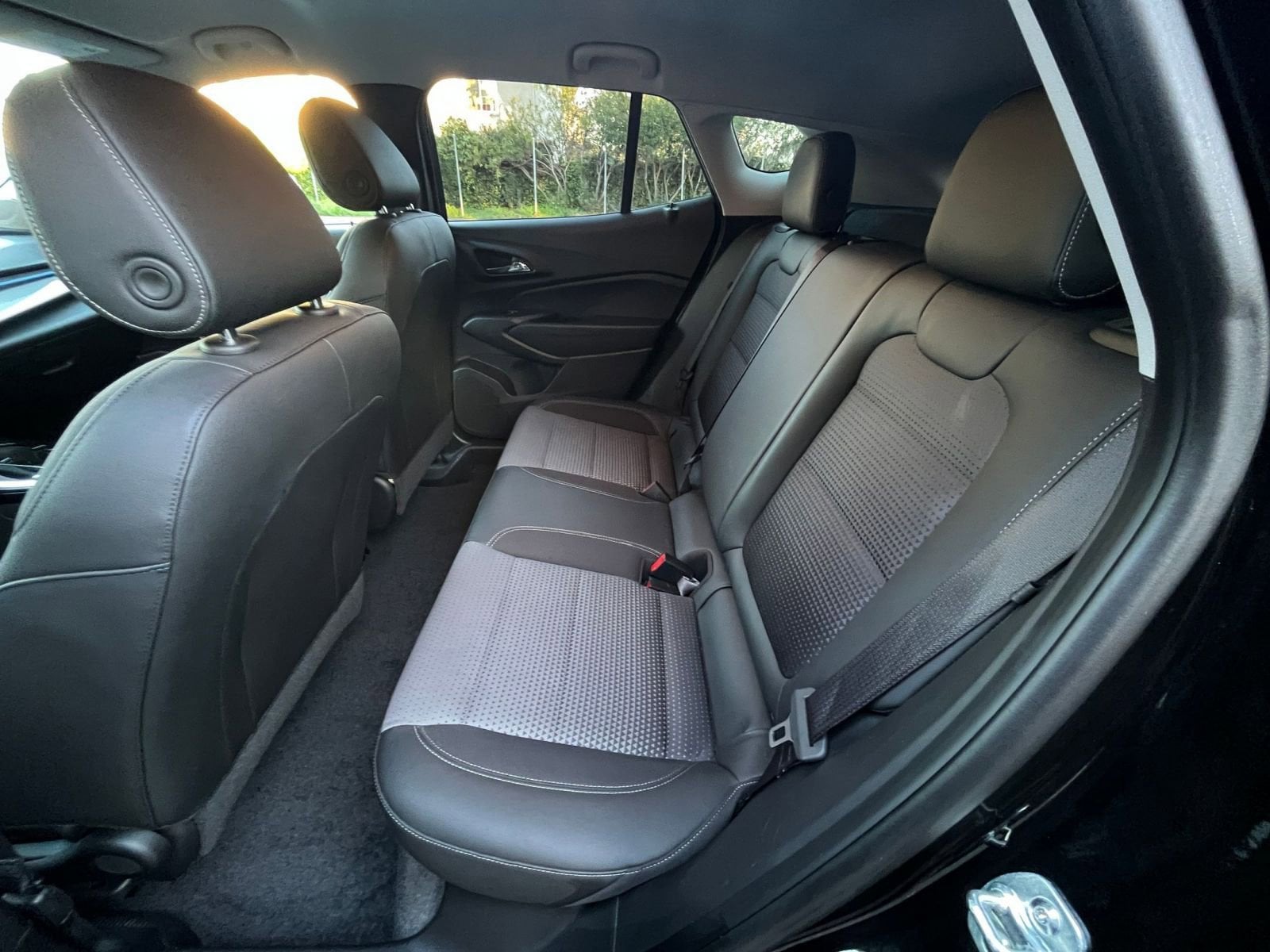 Thumbnail: 2025 Chevrolet Trax - 23