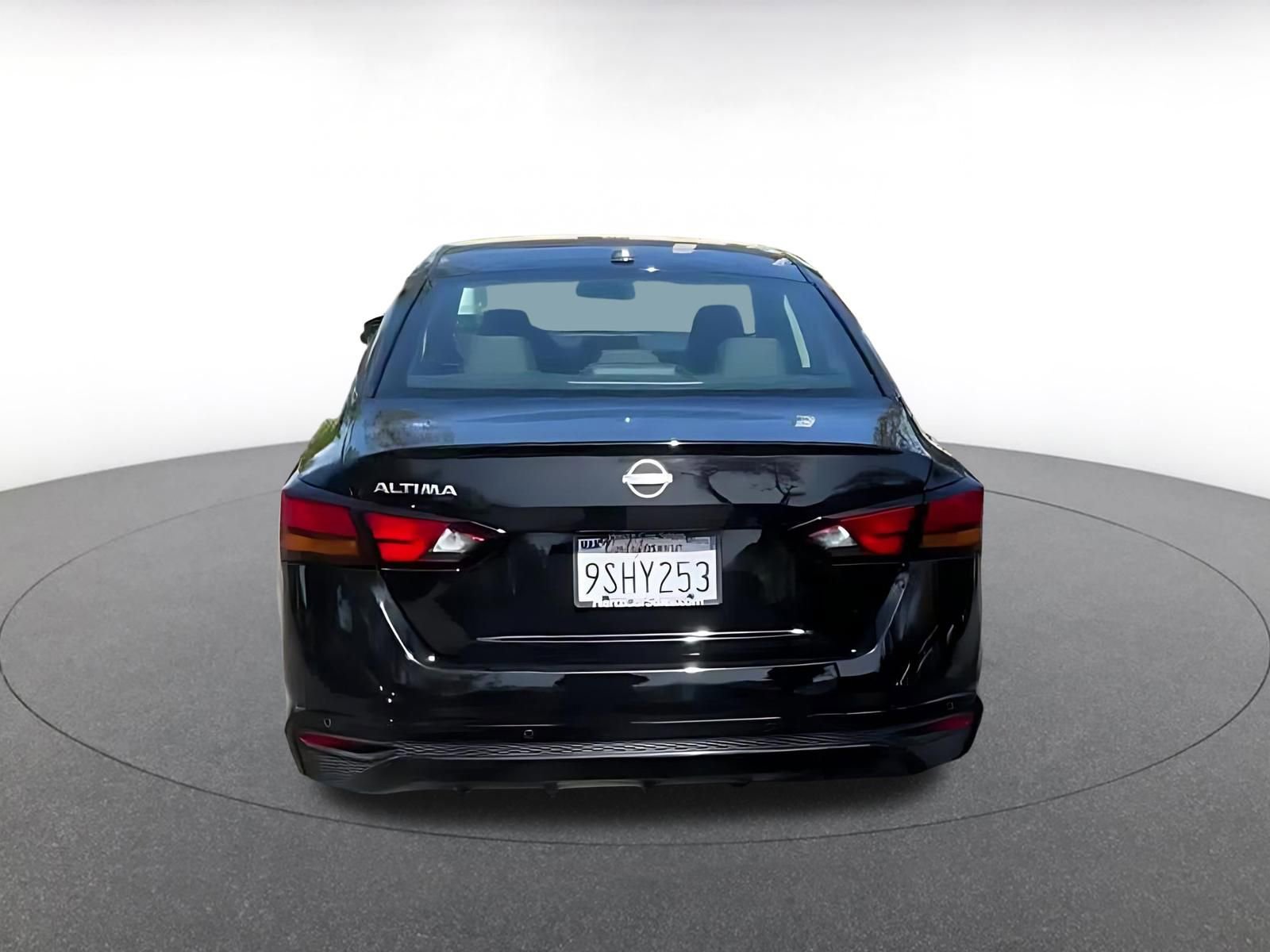 Thumbnail: 2025 Nissan Altima - 12