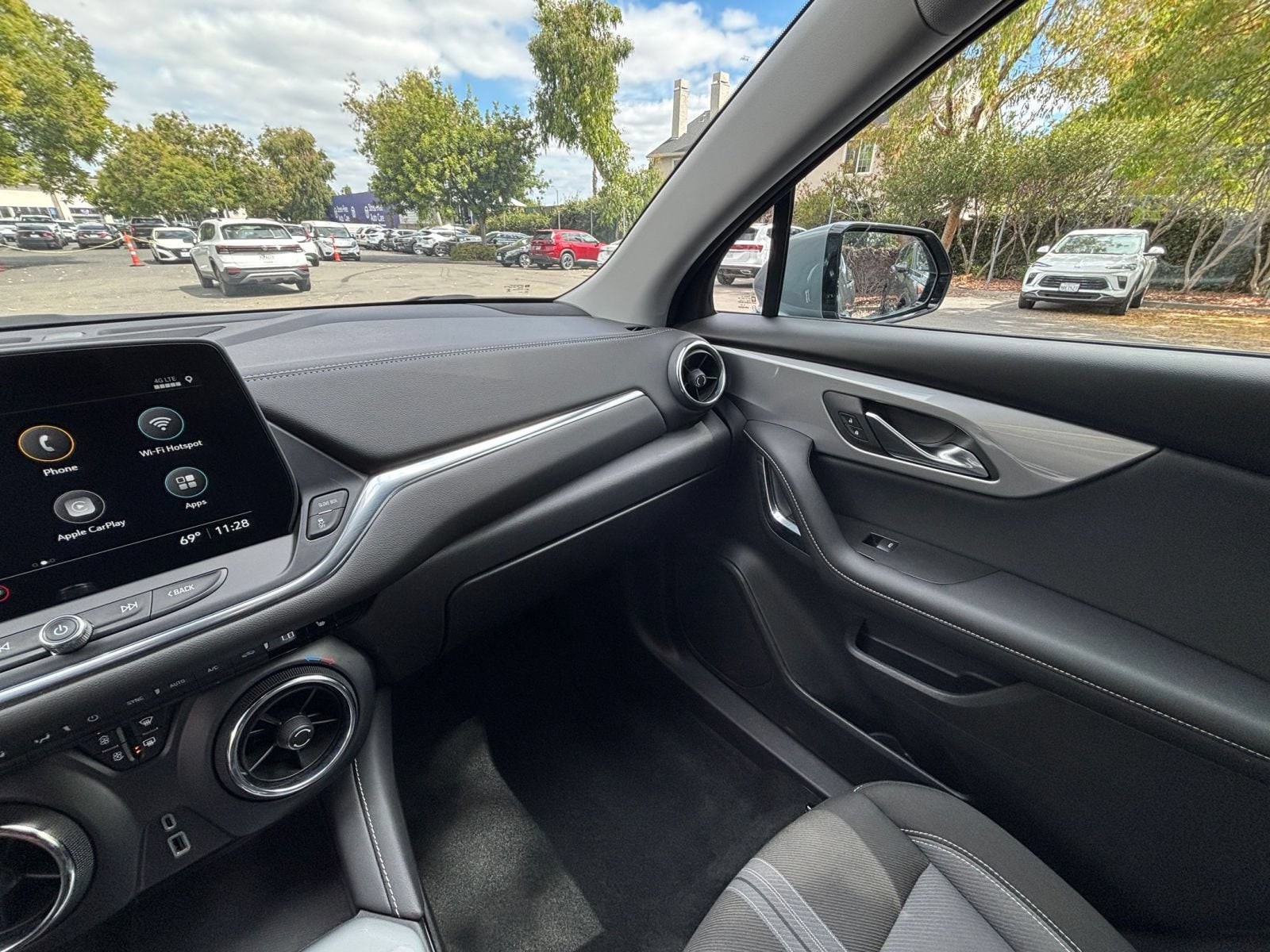 Thumbnail: 2026 Chevrolet Blazer - 35