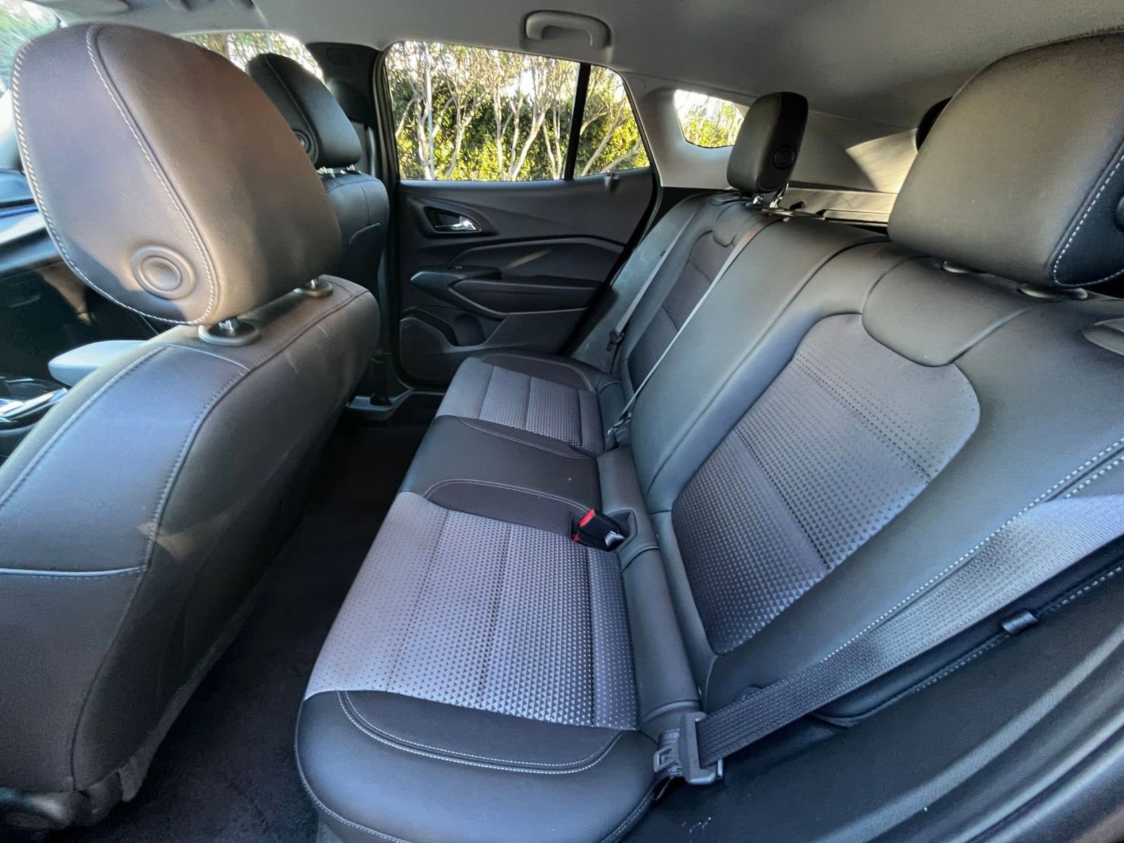 Thumbnail: 2025 Chevrolet Trax - 23