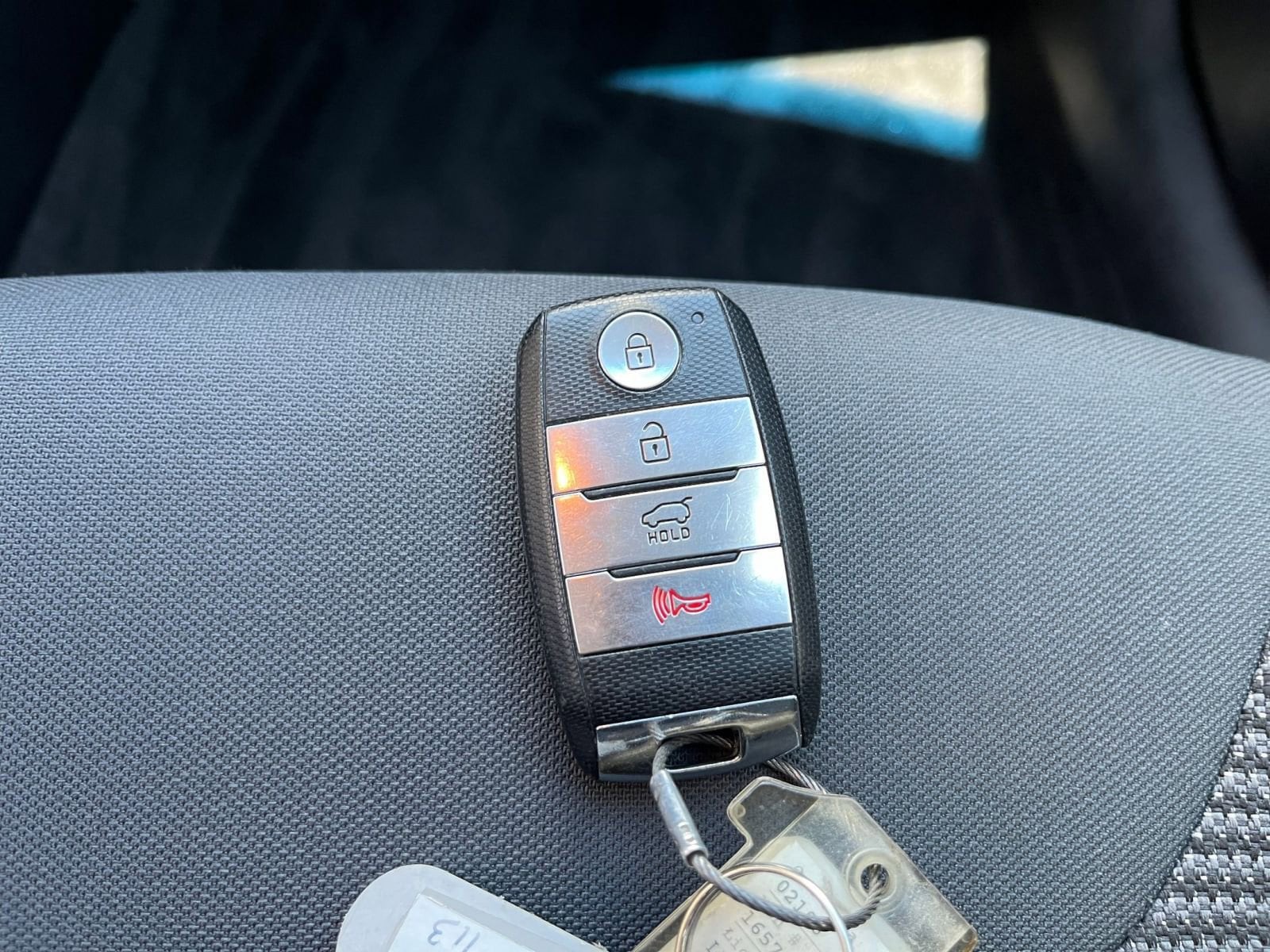 Thumbnail: 2019 Kia Niro - 18