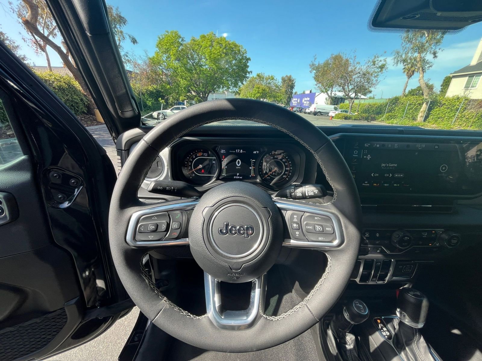 Thumbnail: 2025 Jeep Wrangler - 34
