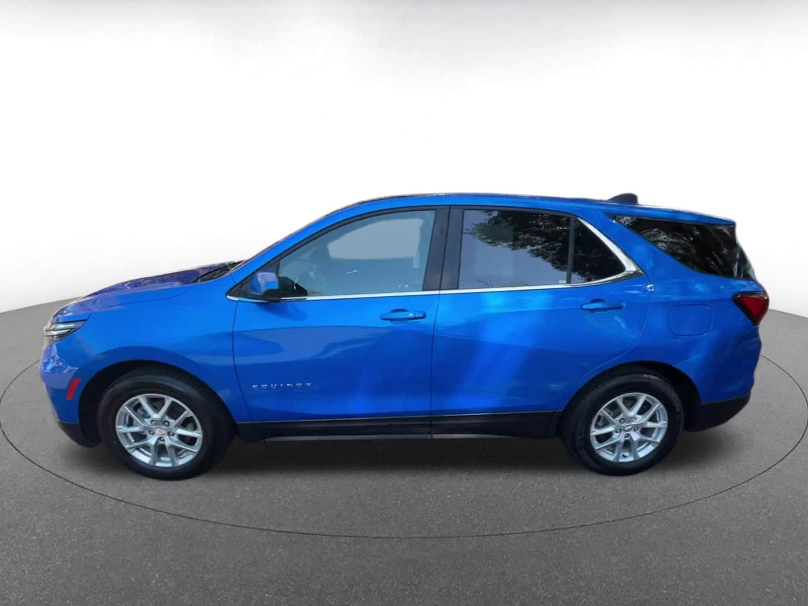 Thumbnail: 2024 Chevrolet Equinox - 9
