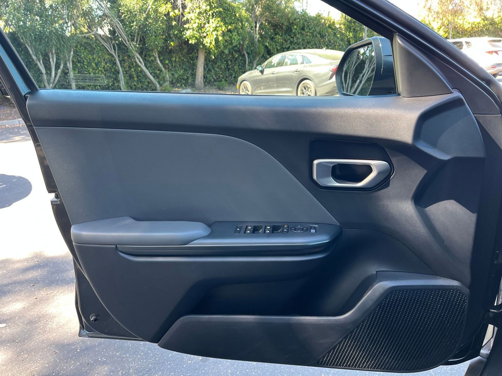 Thumbnail: 2025 Kia K4 - 18