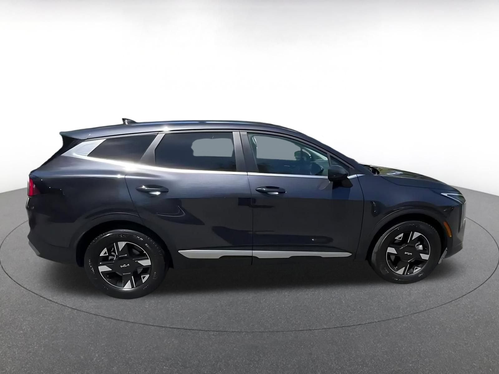 Thumbnail: 2026 Kia Sportage - 16