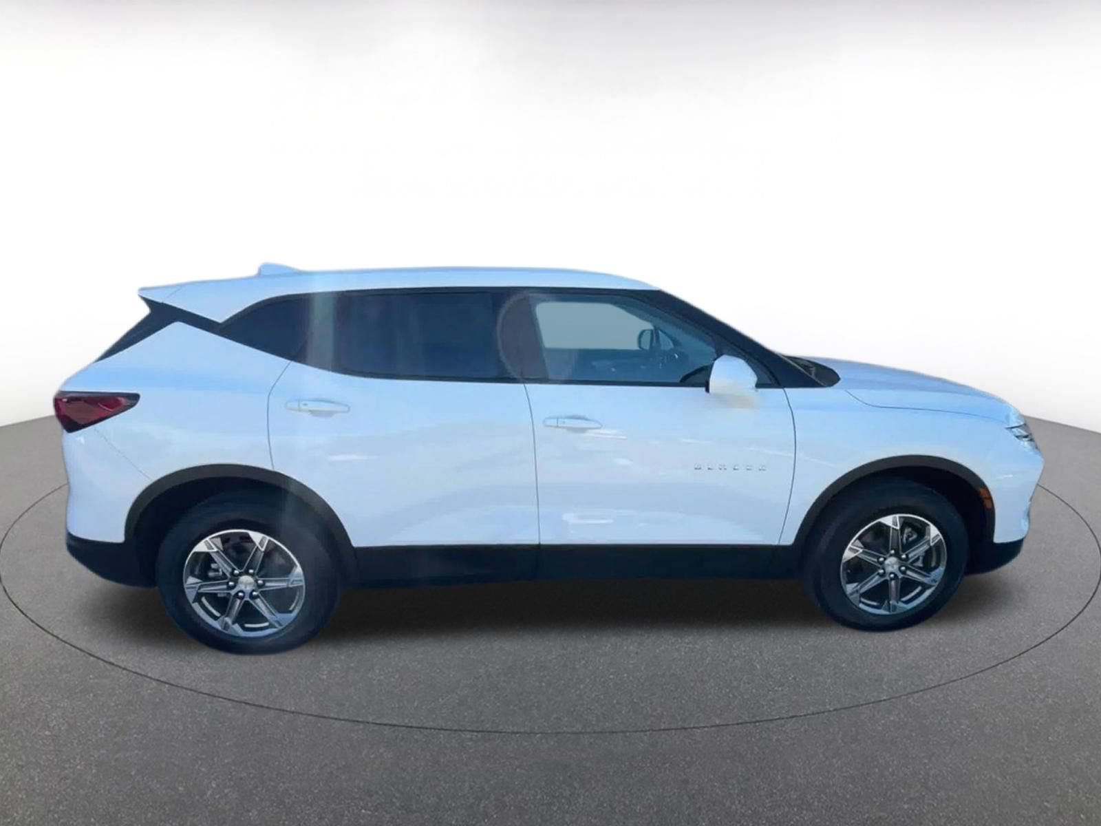 Thumbnail: 2026 Chevrolet Blazer - 13