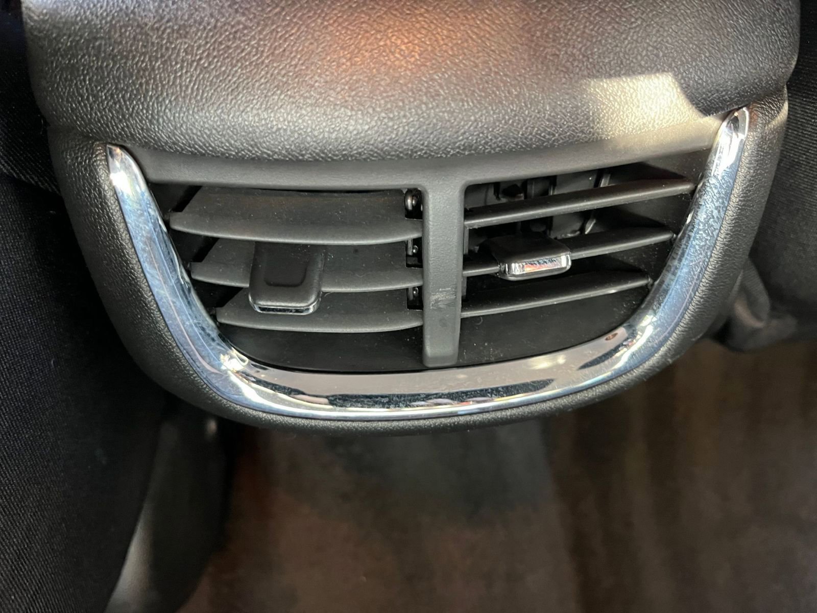 Thumbnail: 2024 Chevrolet Malibu - 24