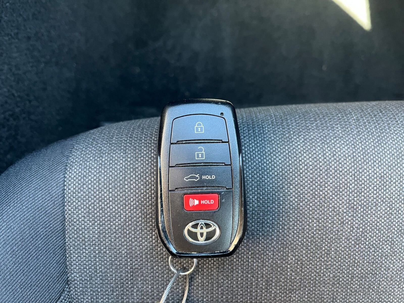 Thumbnail: 2025 Toyota Camry - 21