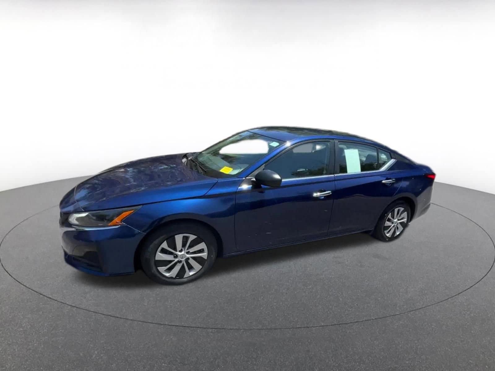 Thumbnail: 2024 Nissan Altima - 6