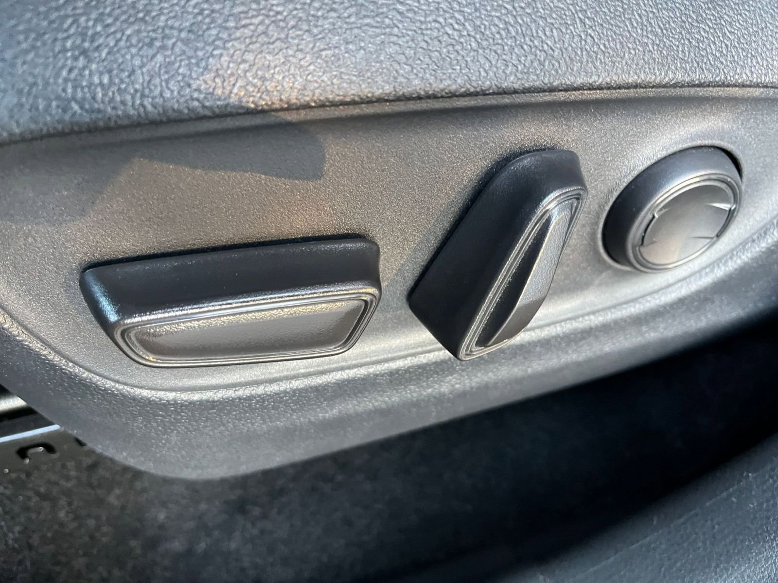 Thumbnail: 2025 Toyota Grand Highlander - 24