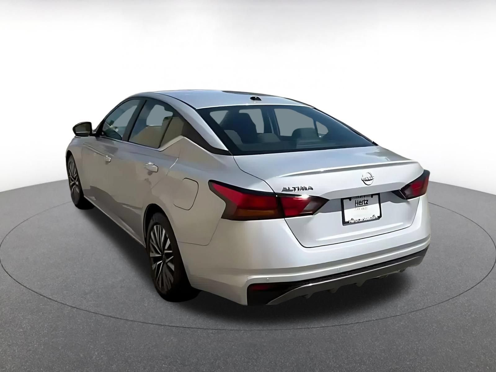 Thumbnail: 2026 Nissan Altima - 10