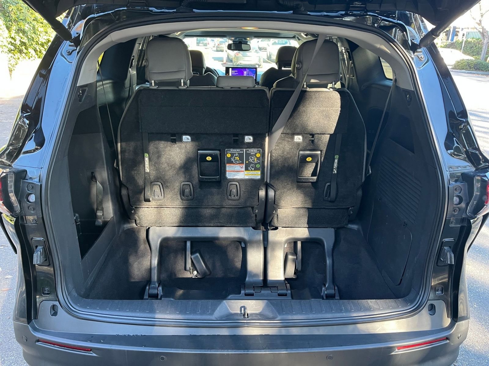 Thumbnail: 2025 Toyota Sienna - 34