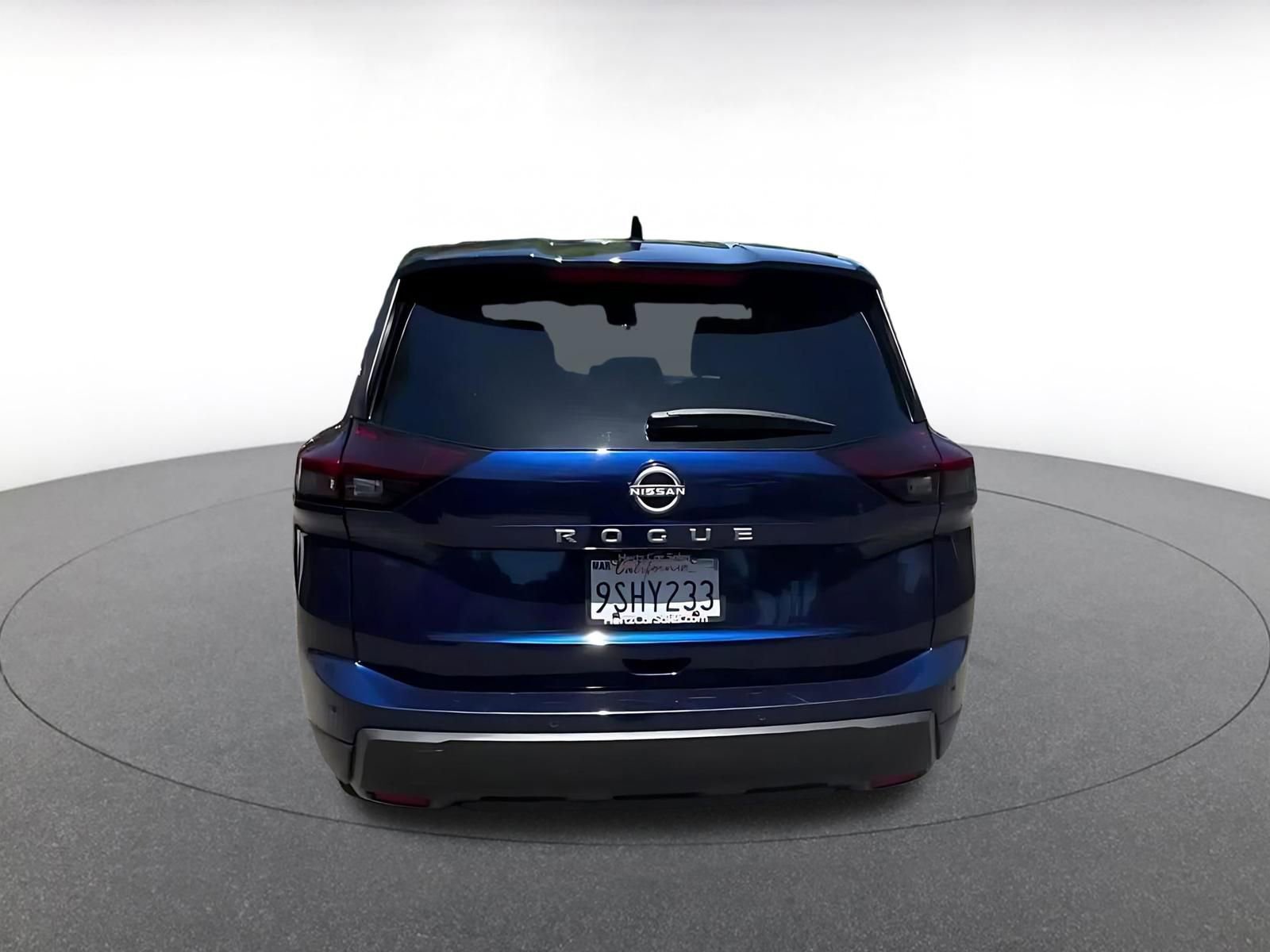Thumbnail: 2025 Nissan Rogue - 12