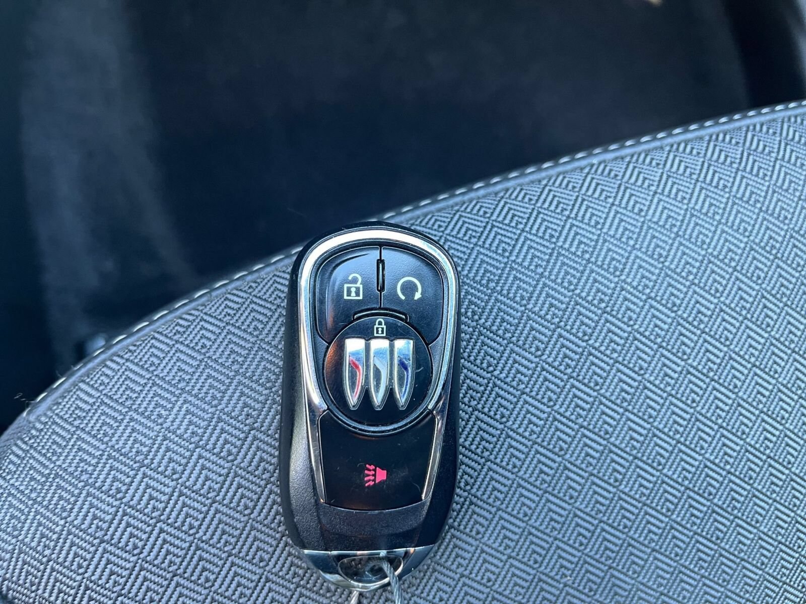 Thumbnail: 2025 Buick Encore GX - 22
