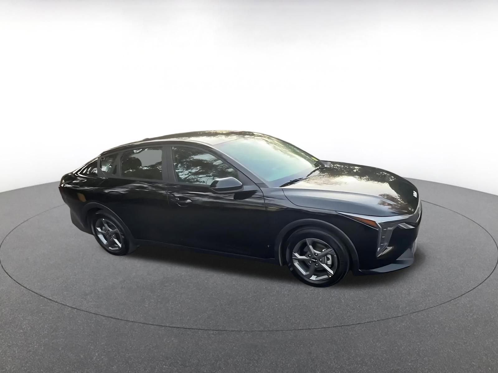 Thumbnail: 2025 Kia K4 - 2