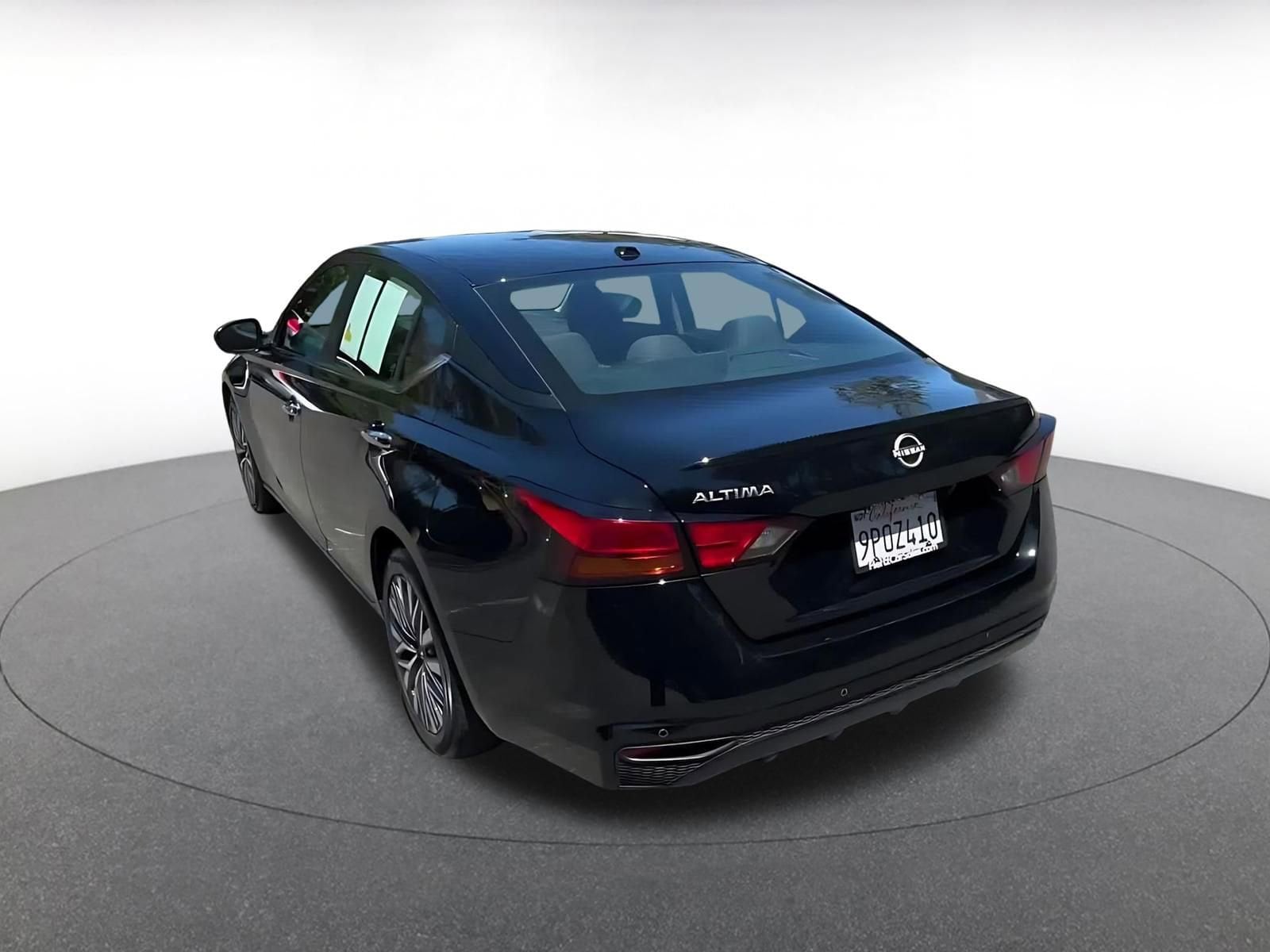 Thumbnail: 2025 Nissan Altima - 11