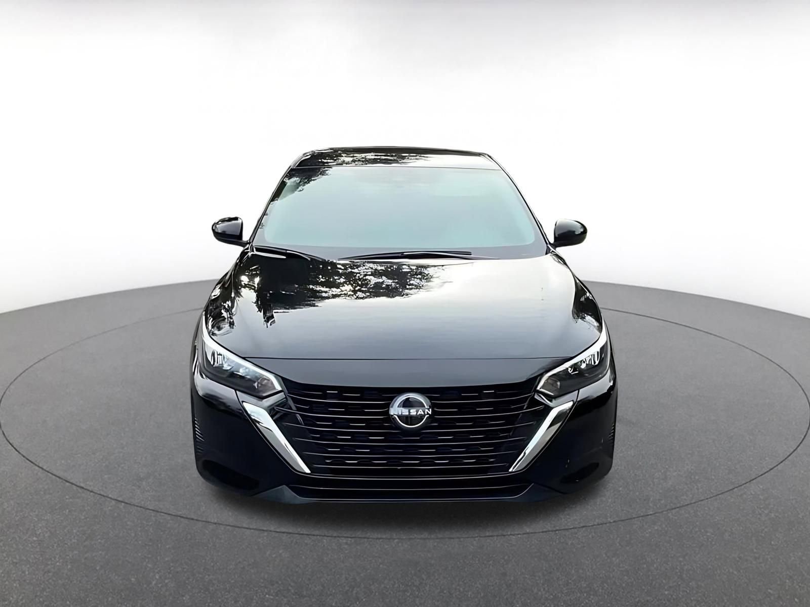 Thumbnail: 2025 Nissan Sentra - 4