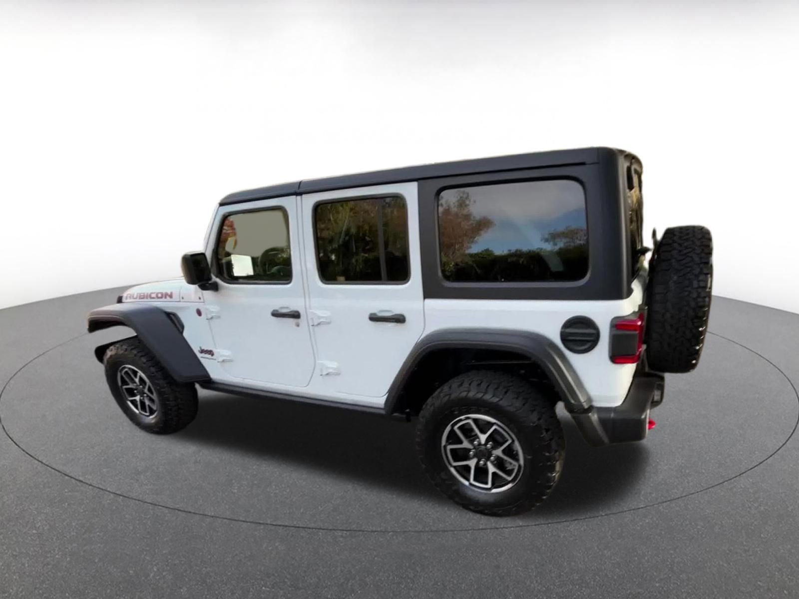 Thumbnail: 2025 Jeep Wrangler - 9