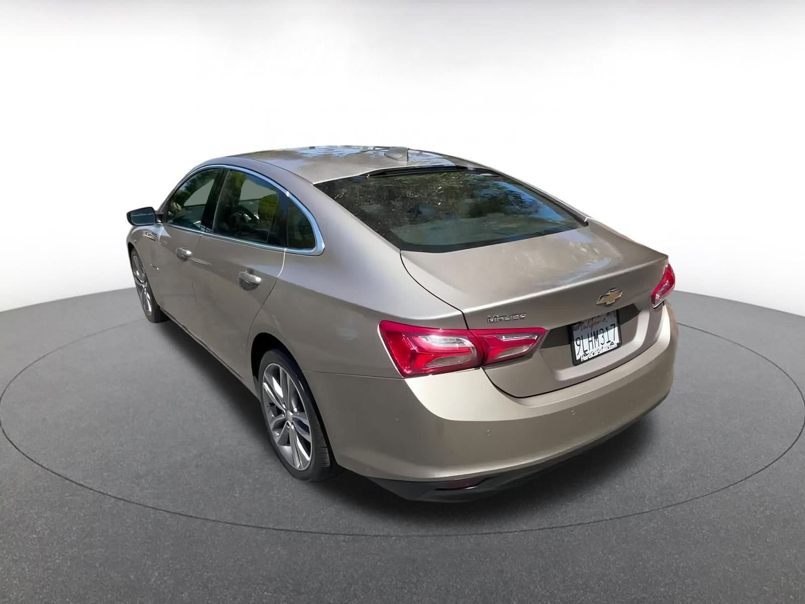 Thumbnail: 2024 Chevrolet Malibu - 11