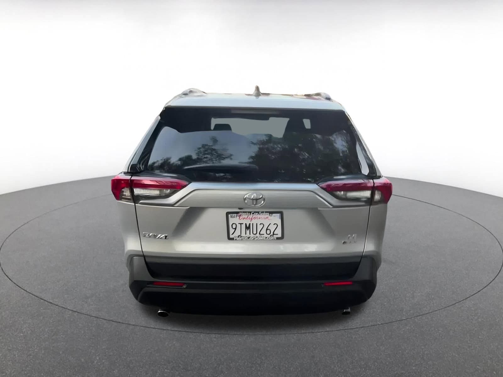 Thumbnail: 2025 Toyota RAV4 - 12