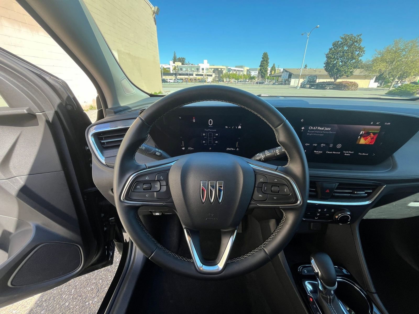 Thumbnail: 2025 Buick Encore GX - 33