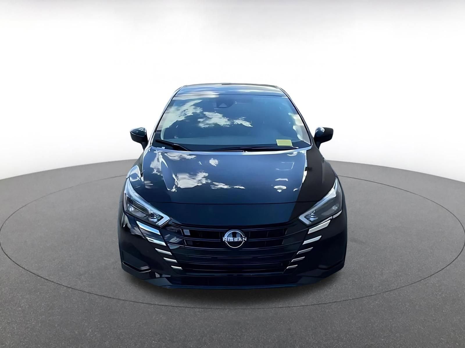 Thumbnail: 2025 Nissan Versa - 4