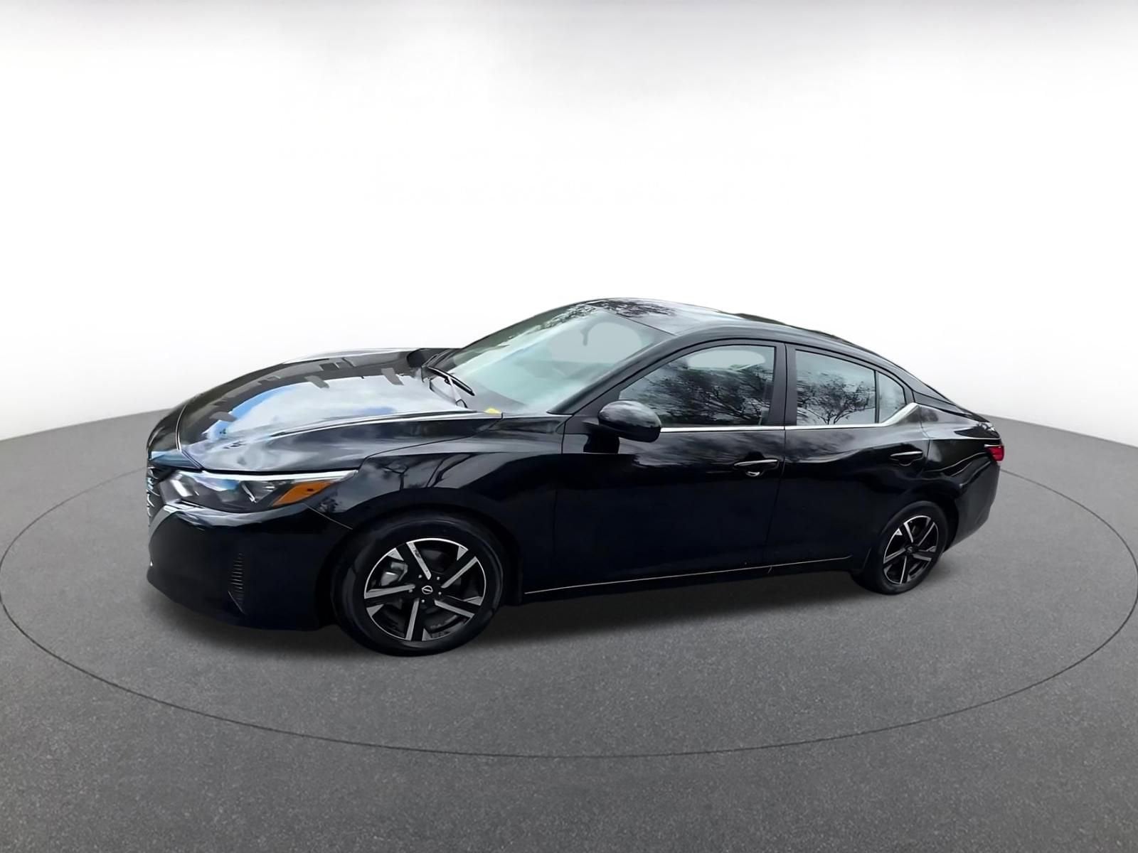 Thumbnail: 2025 Nissan Sentra - 8