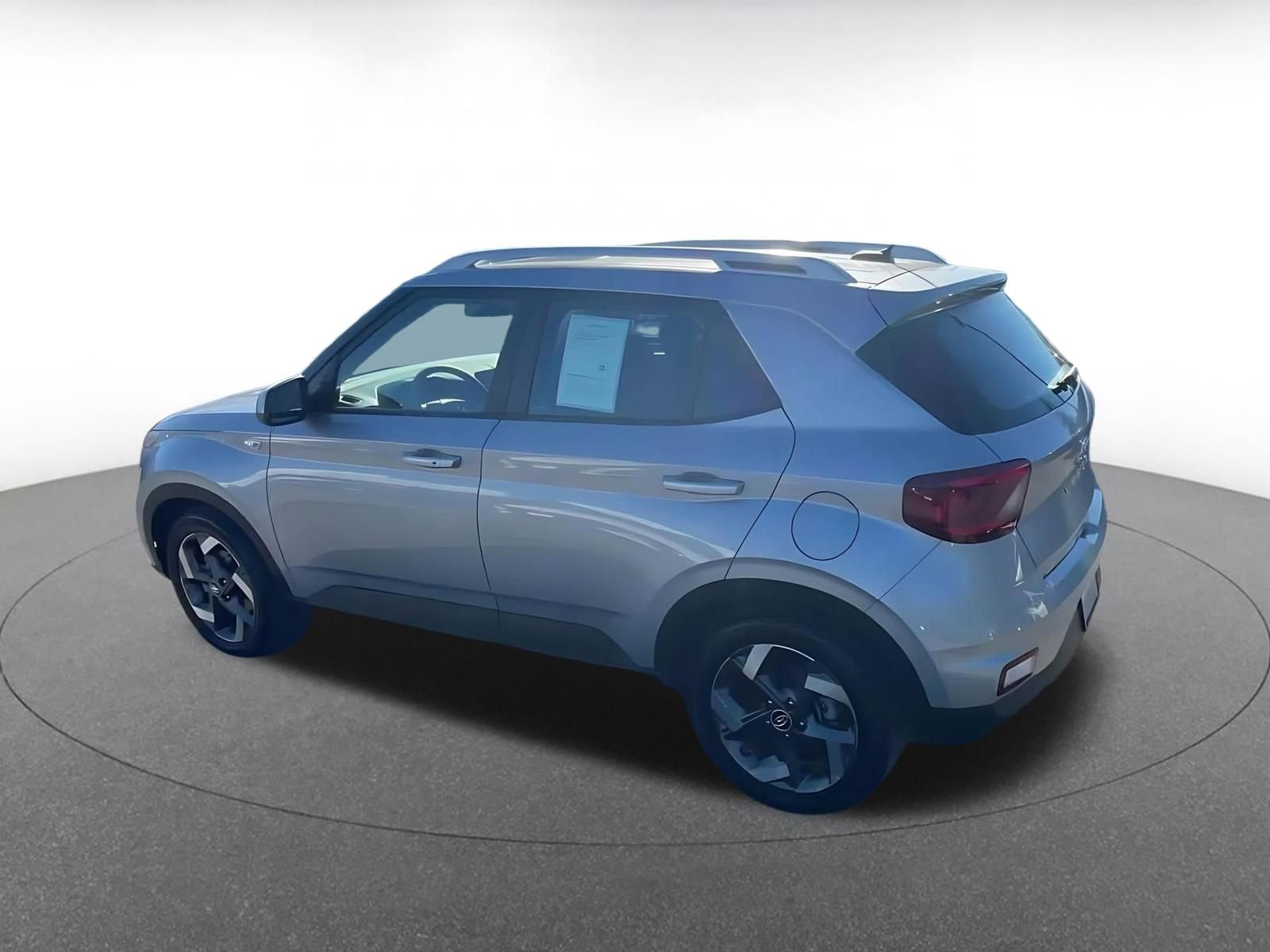 Thumbnail: 2025 Hyundai Venue - 10