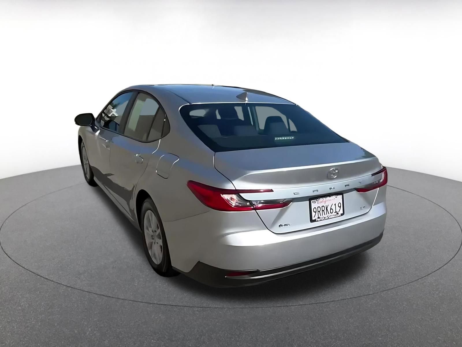 Thumbnail: 2025 Toyota Camry - 15