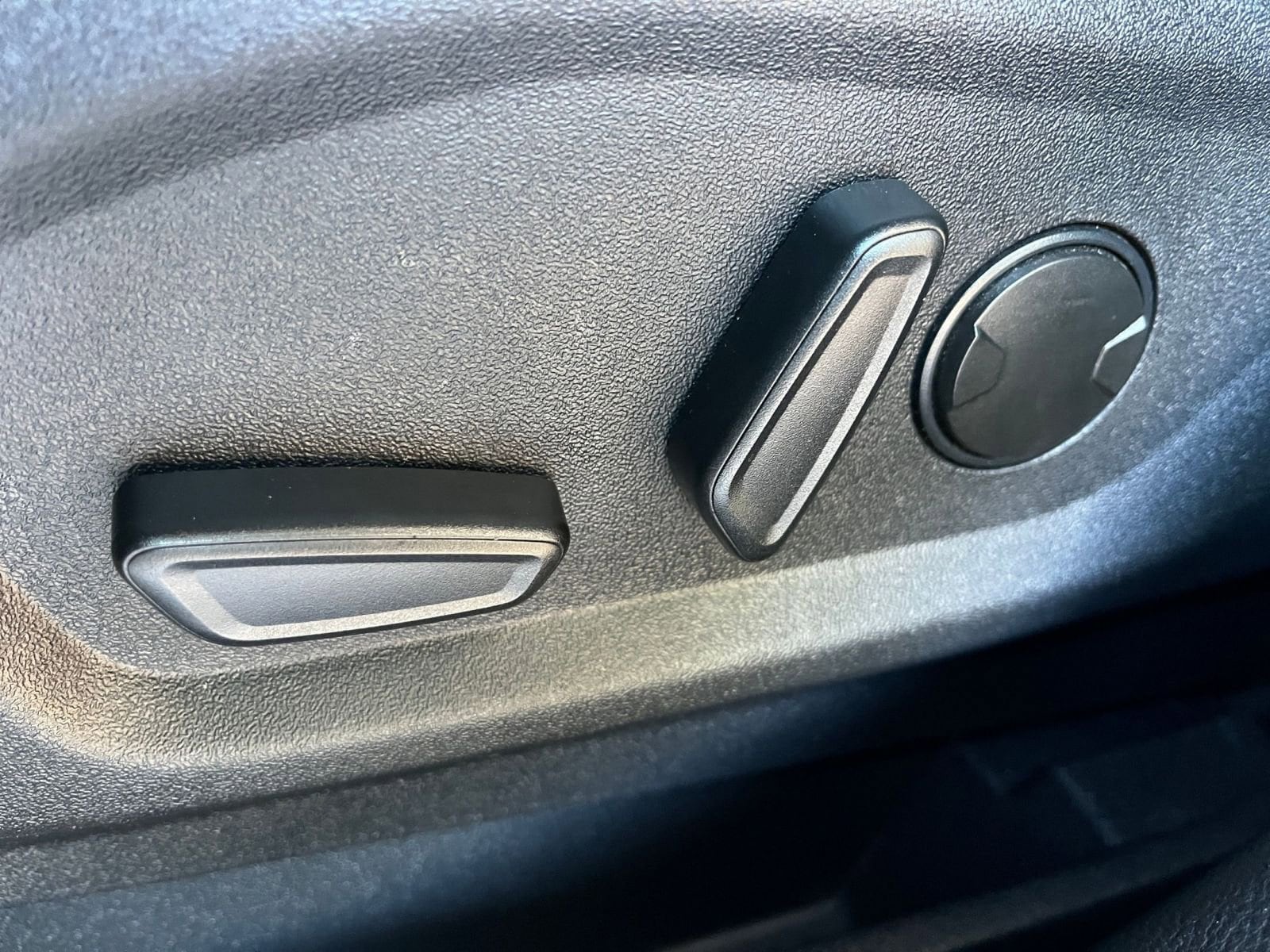 Thumbnail: 2024 Ford Edge - 23
