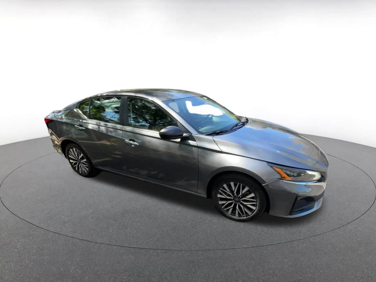 Thumbnail: 2024 Nissan Altima - 2