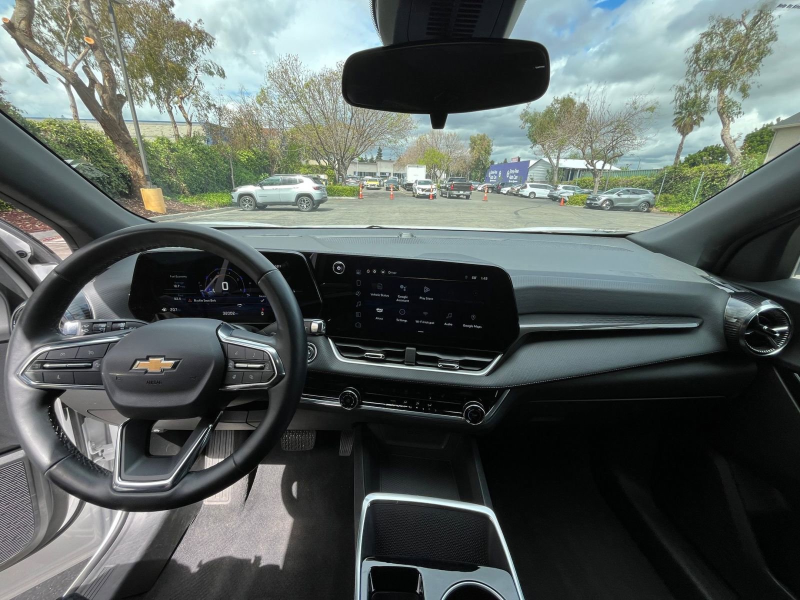 Thumbnail: 2025 Chevrolet Equinox - 32