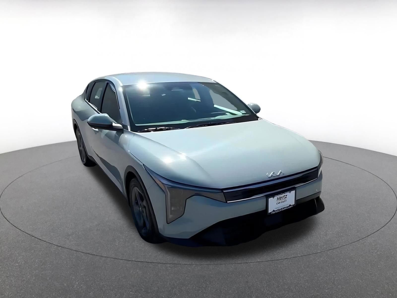 Thumbnail: 2025 Kia K4 - 3