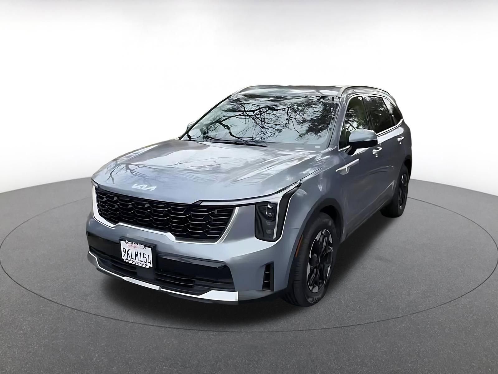 Thumbnail: 2024 Kia Sorento - 7