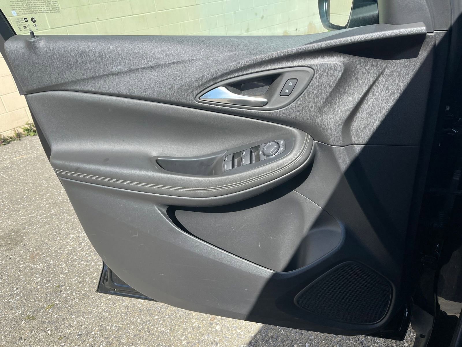 Thumbnail: 2025 Buick Encore GX - 18